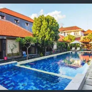 Gora ** Kuta (Bali)